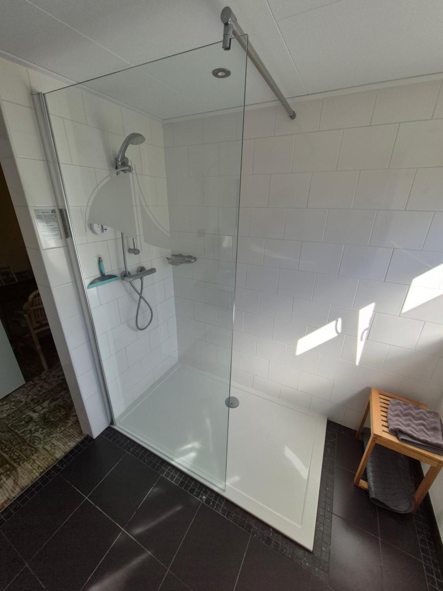 B&B De Wadvaarder Midsland Luaran gambar