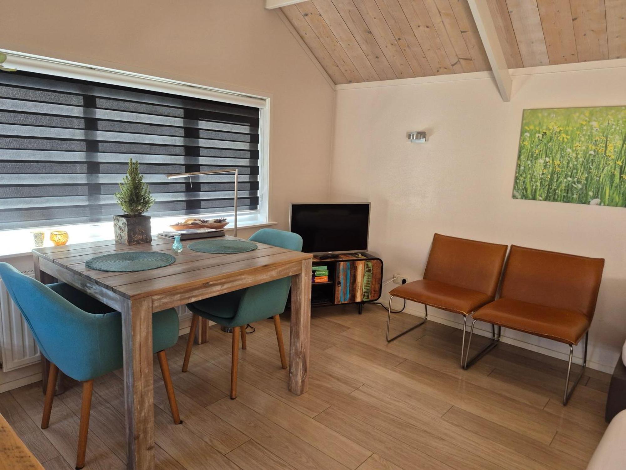 B&B De Wadvaarder Midsland Luaran gambar